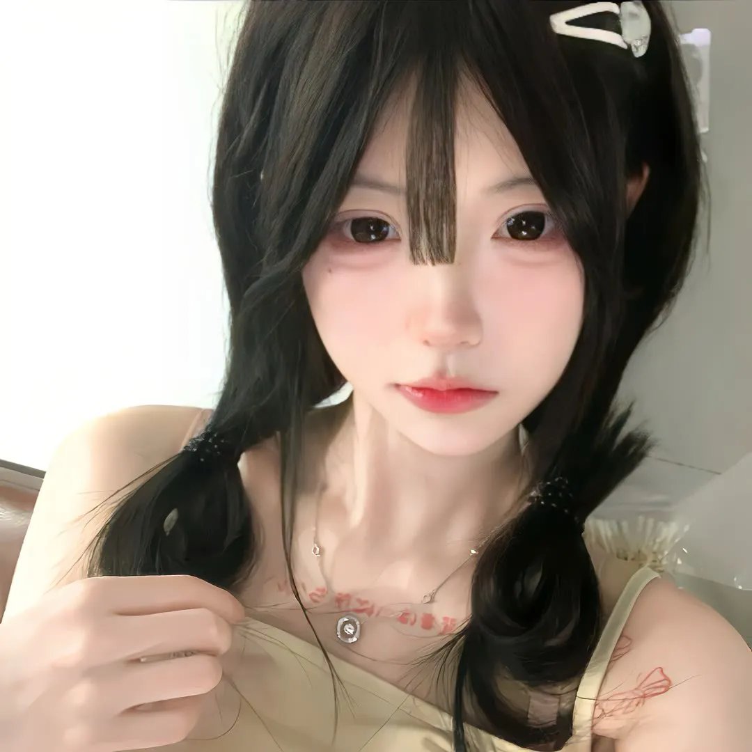 一个女王的少女时代